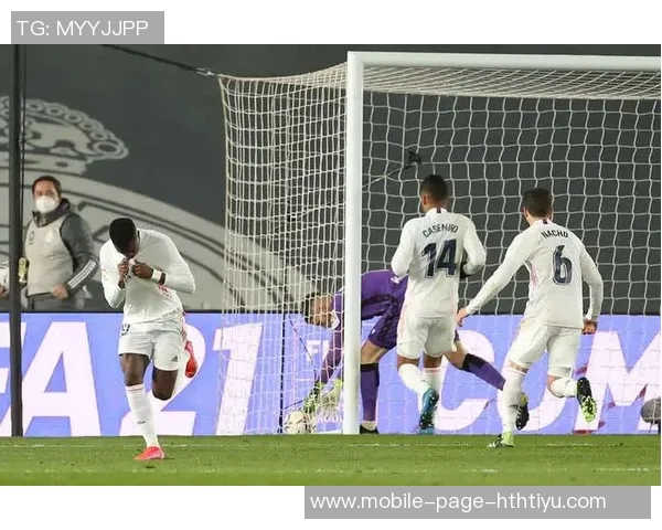 维尼修斯马德里住宅突发火灾桑拿房毁于一旦所幸无人员伤亡